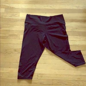 Adidas XL Black Capri